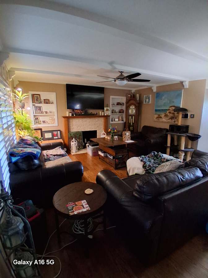 Laurie Drew's room