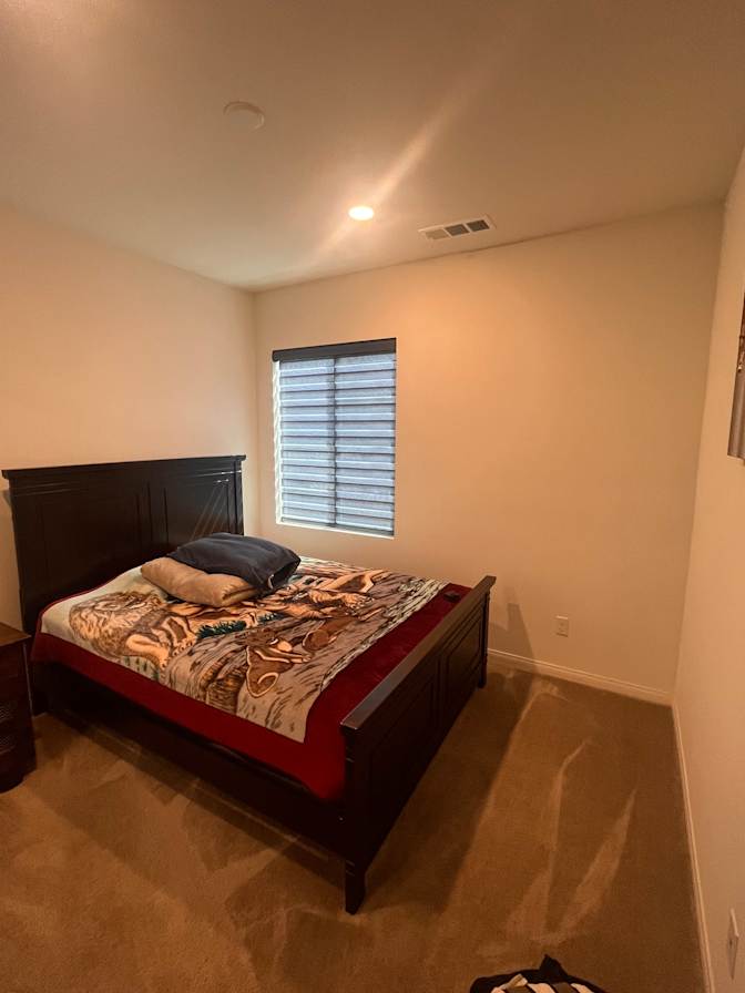 Dilka Ratnam's room