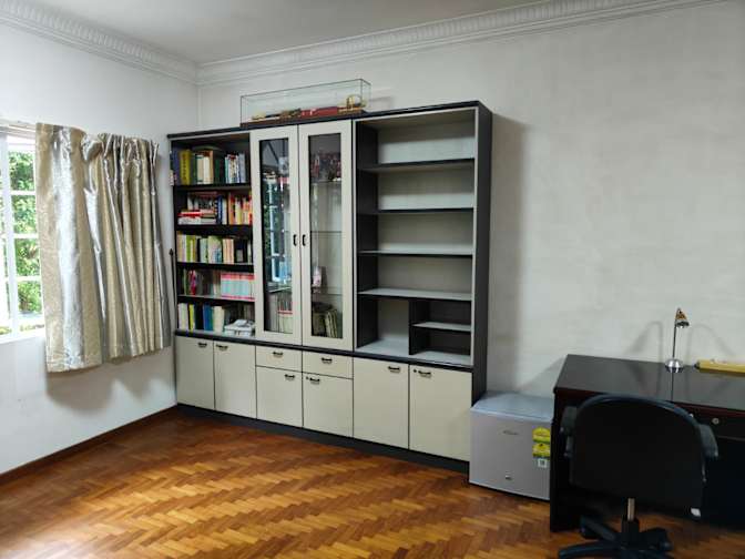 P's room