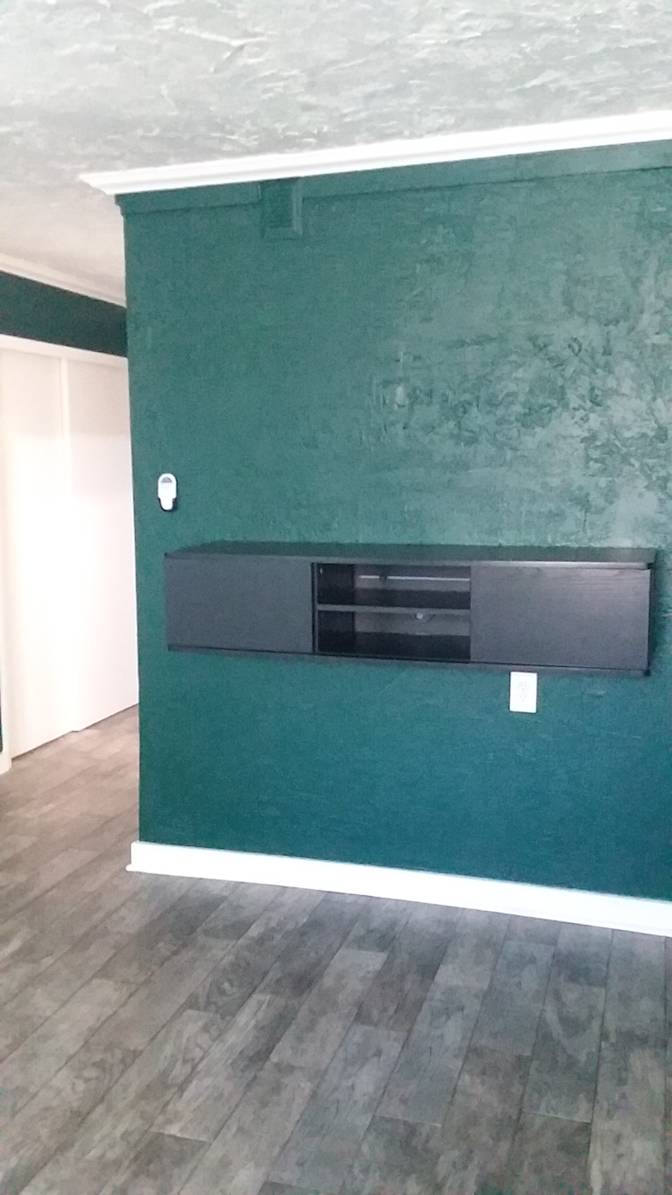 Lisa's room