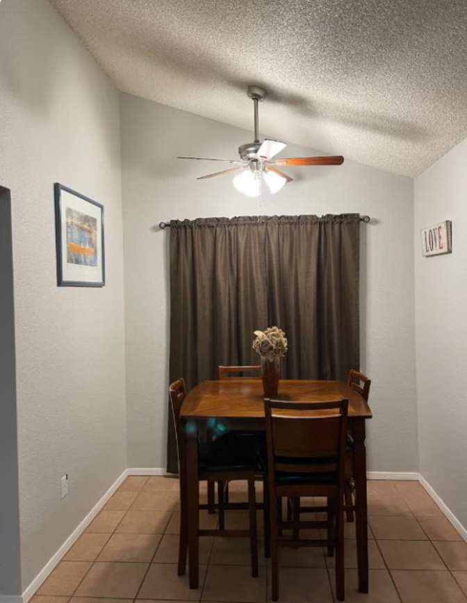 Scarlett's room