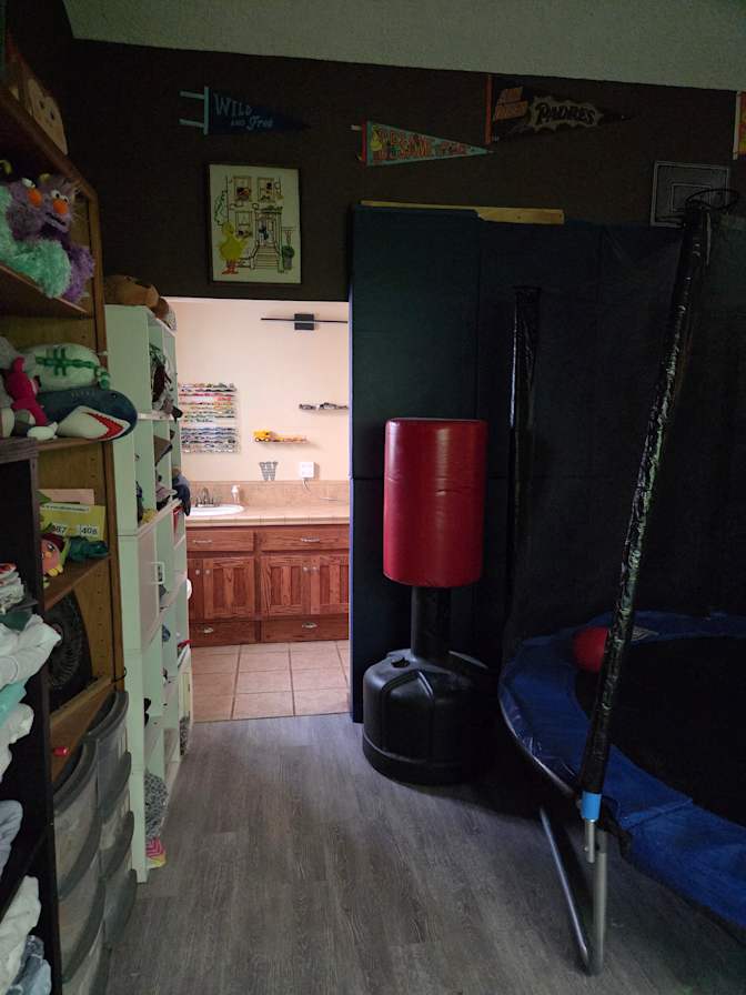 Oriana's room