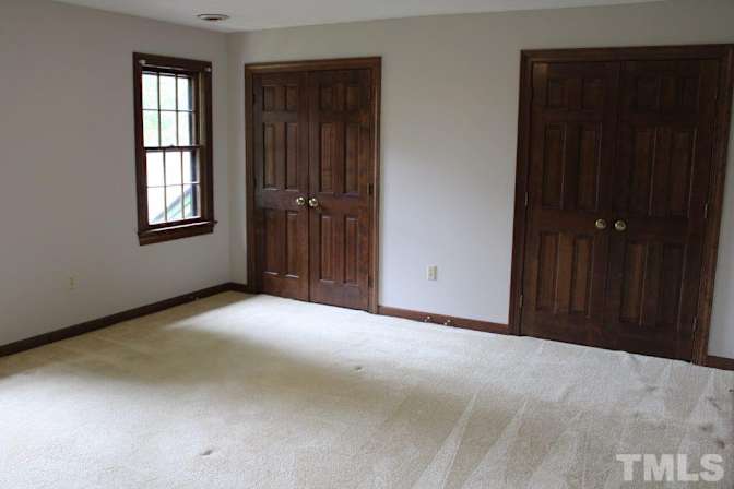 Alcove Rooms's room