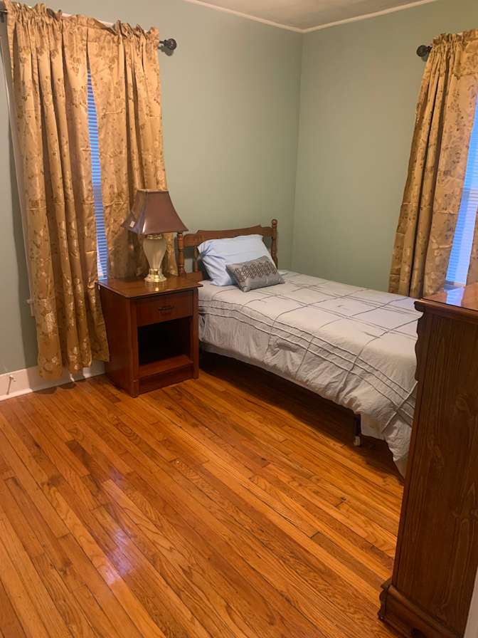 Annie's room