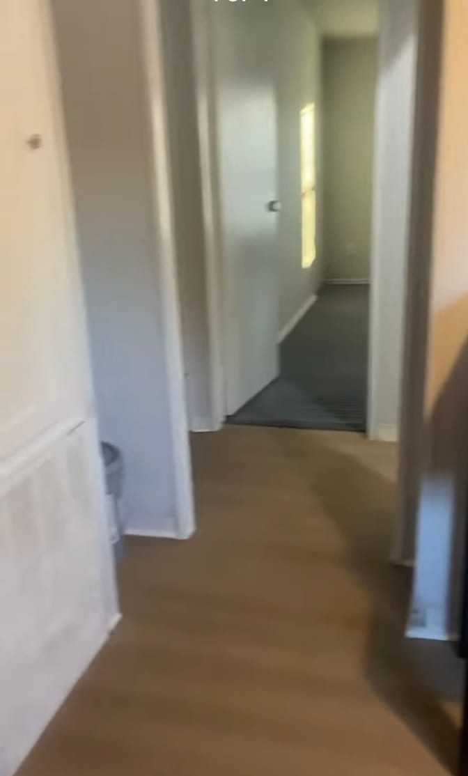 Reina's room