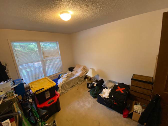 Alcove Rooms's room