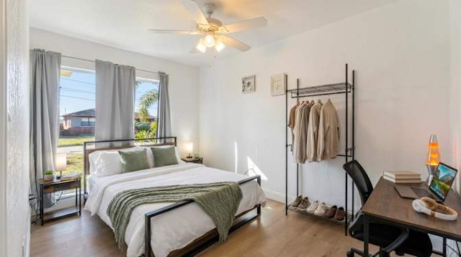 PadSplit's room