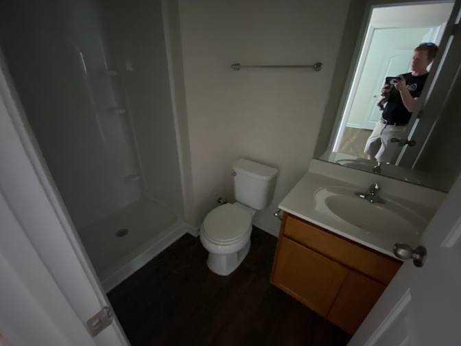 Alcove Rooms's room