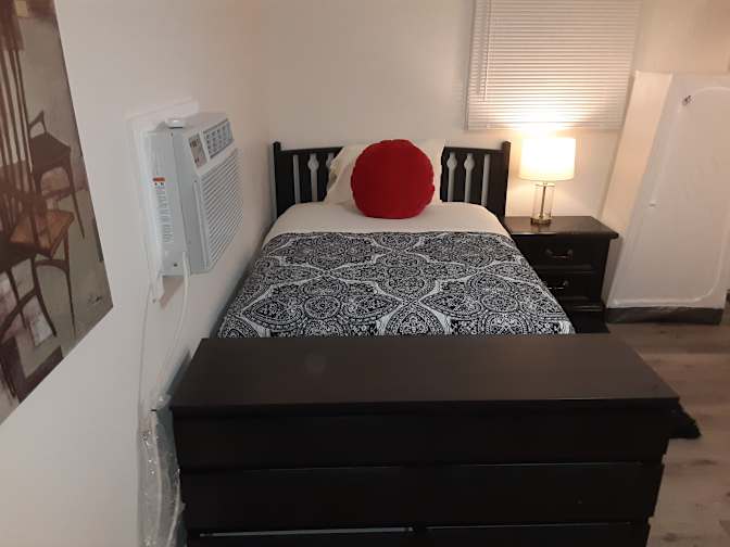 CL&C Property Management and Consulting's room