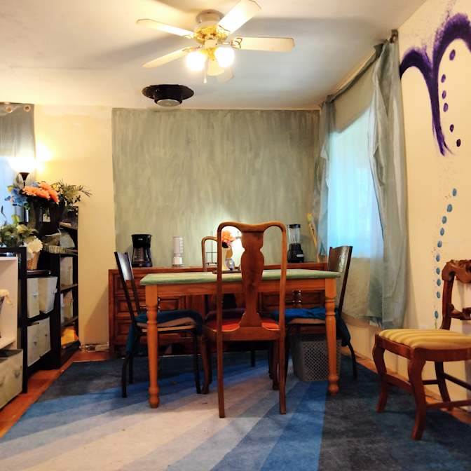 Silvia's room