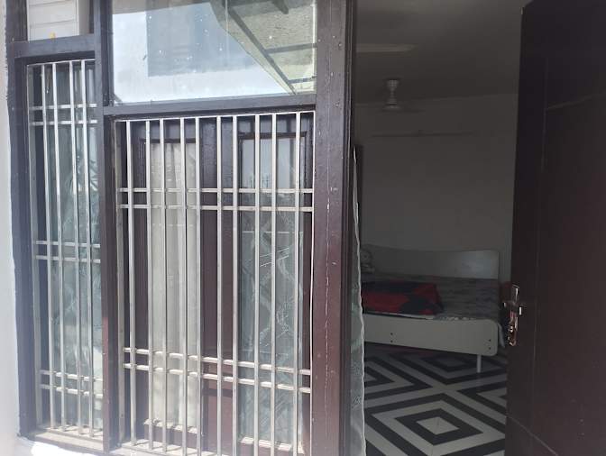 Ananya Singh's room