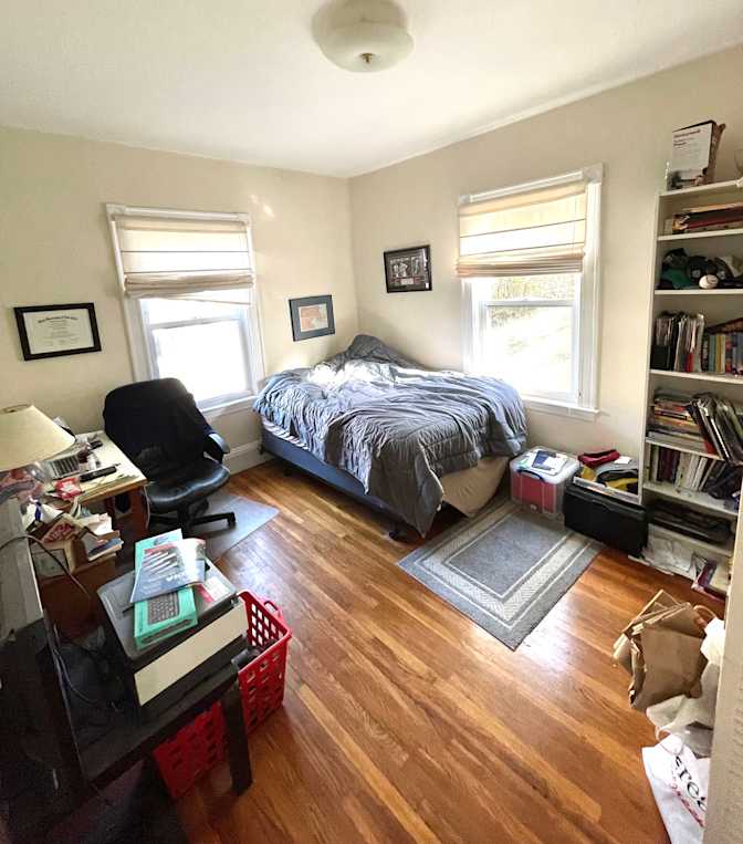 Alex O'Brien's room