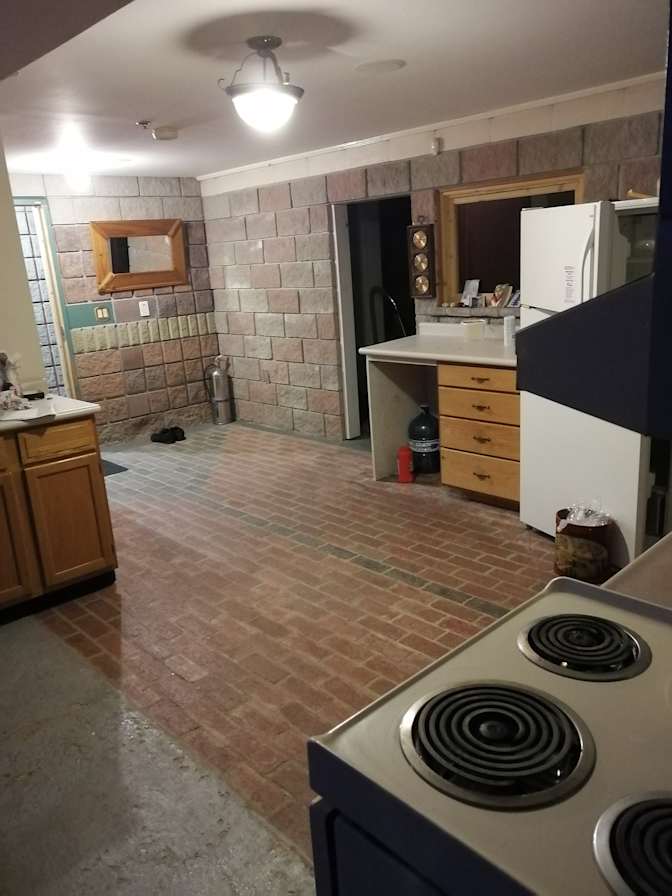 Ted arsenault's room