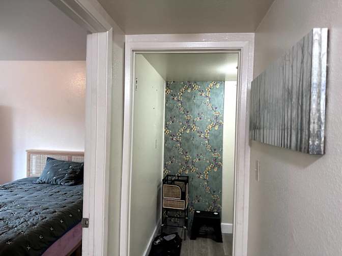 Diana's room