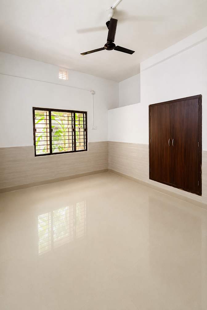 Apramit Pradhan's room