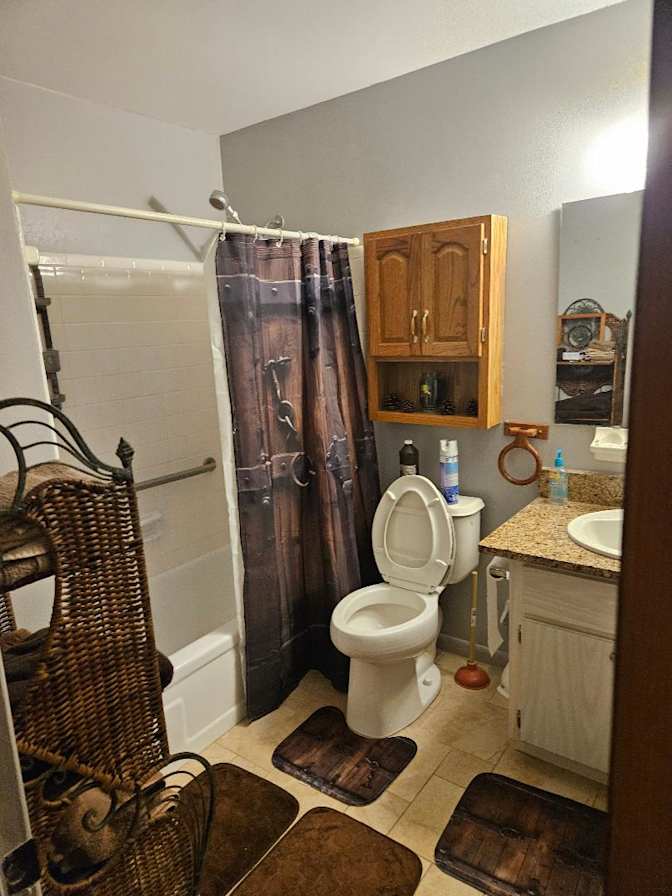 Robert's room