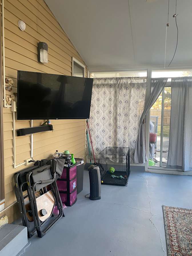 Gloria's room