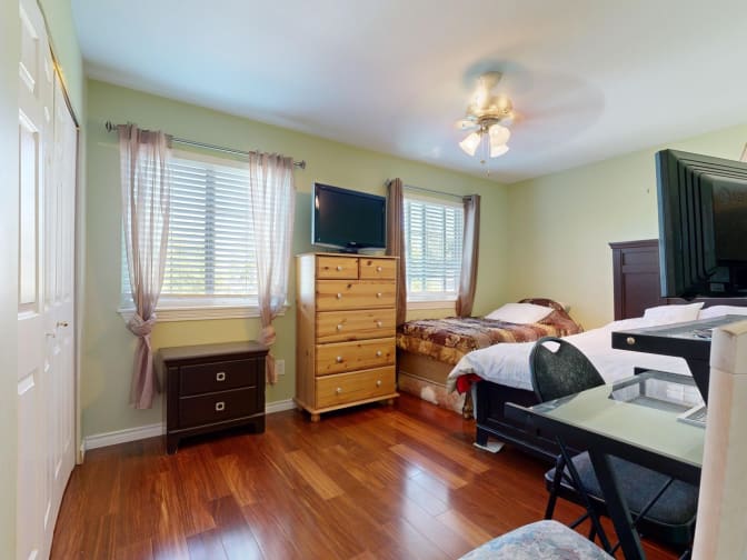 Julie TN's room