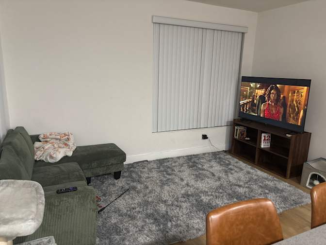 Isabella Garcia's room