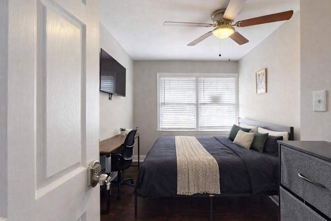 PadSplit's room