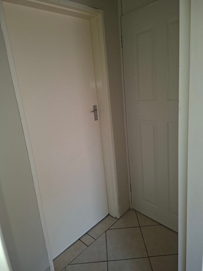 Fulufhelo's room