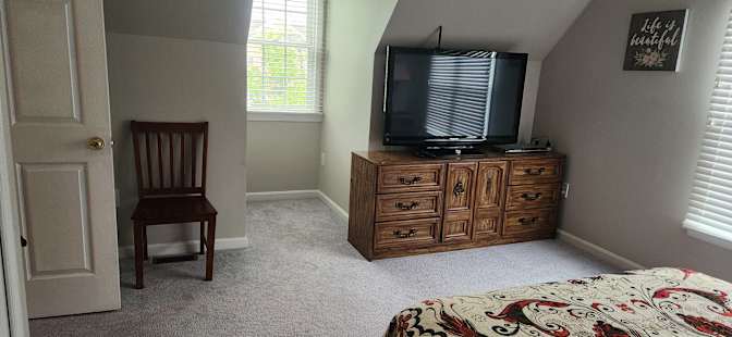 Two Rooms in Tacketts Mill - Lake Ridge, VA's room