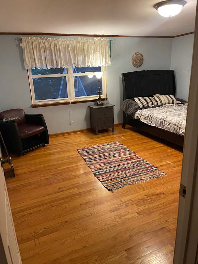 McCullough home's room