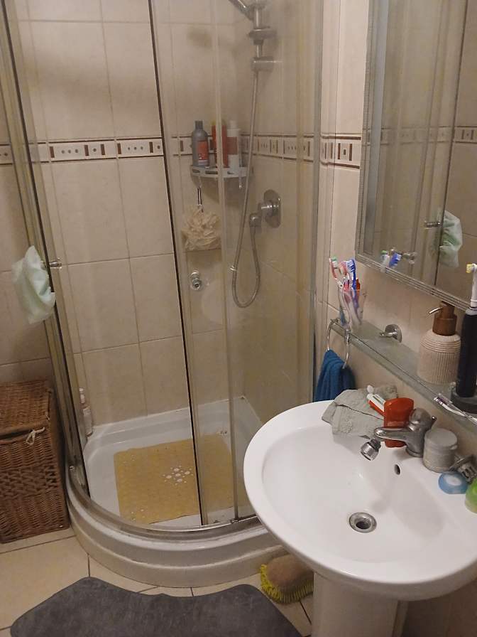 anthony byrne's room