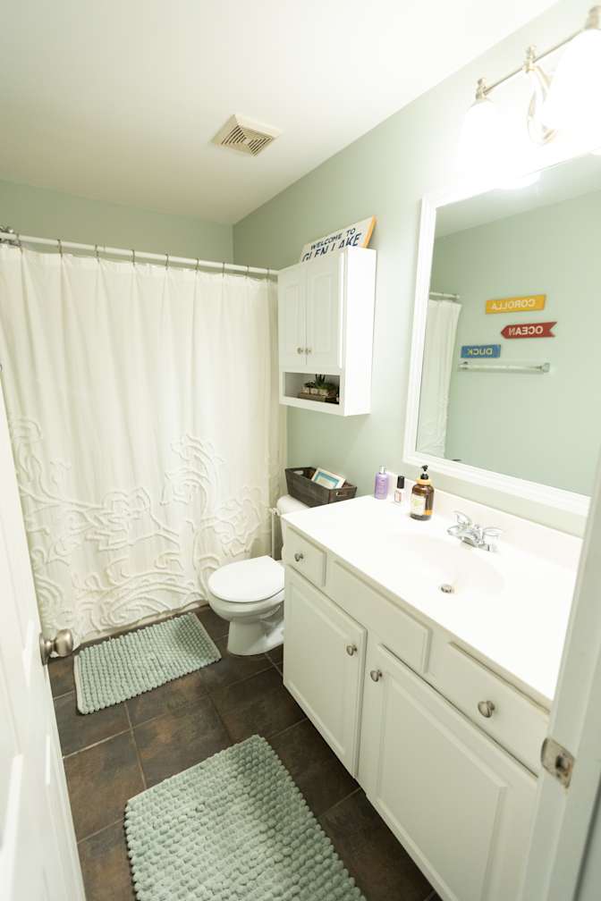 Jennifer's room