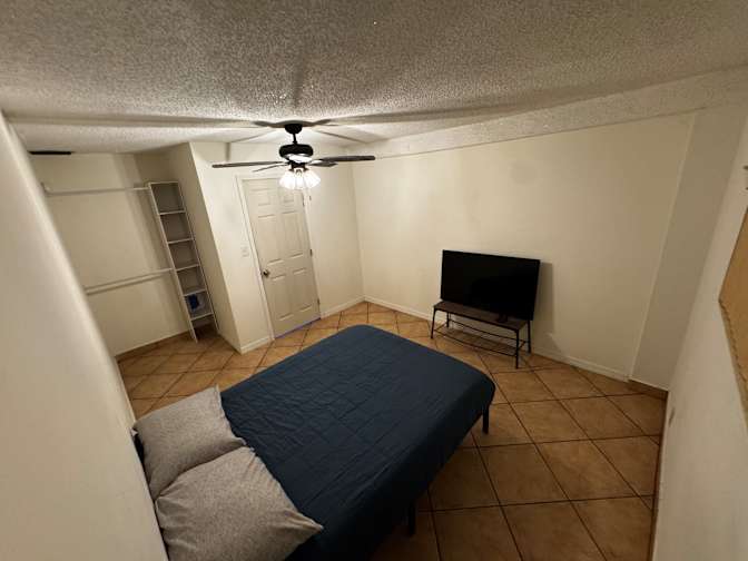 Alegria's room
