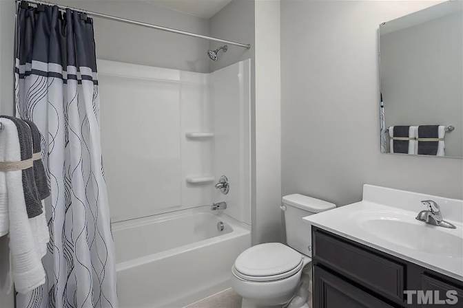 Alcove Rooms's room