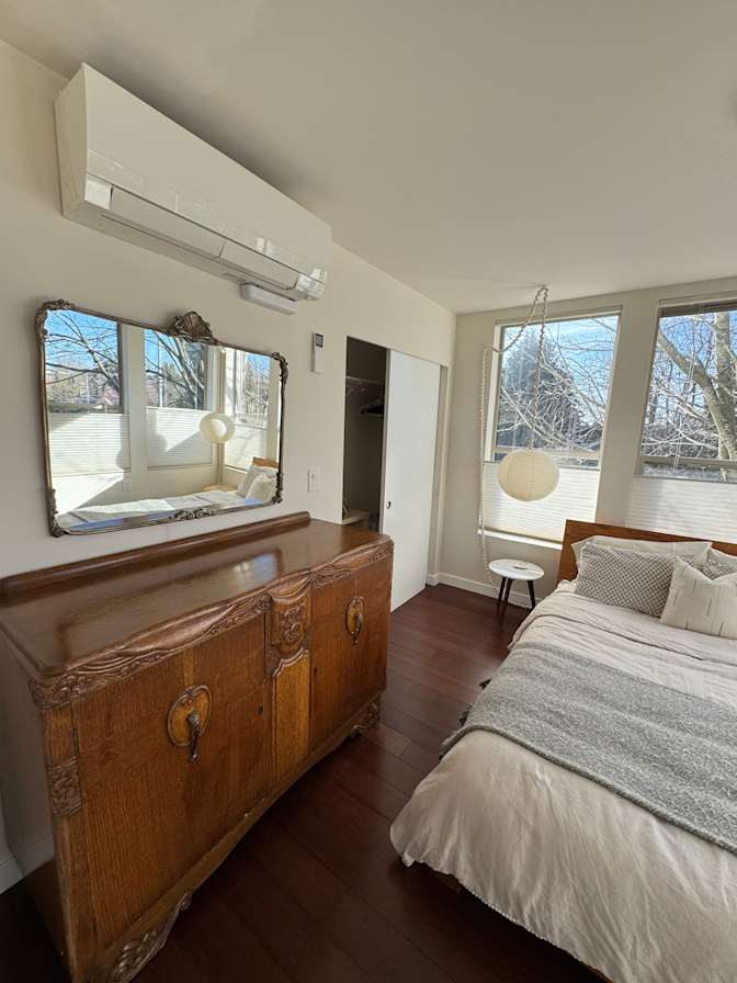 Brandi Montana's room