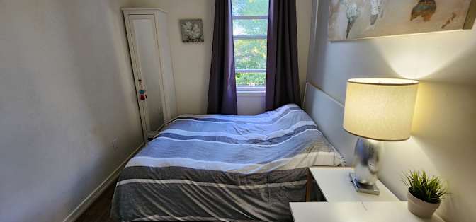 Laure's room