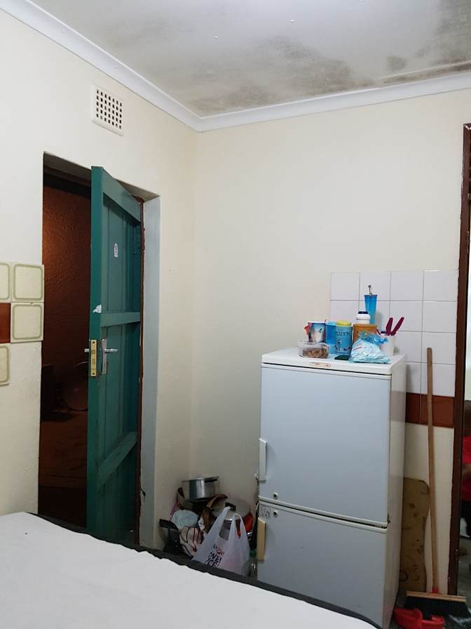 Tee's room