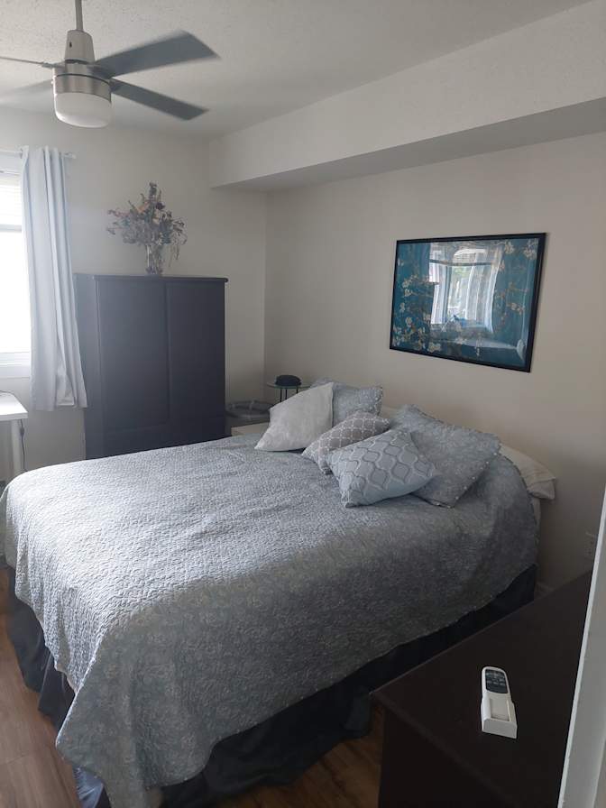 Eliana vieglais's room