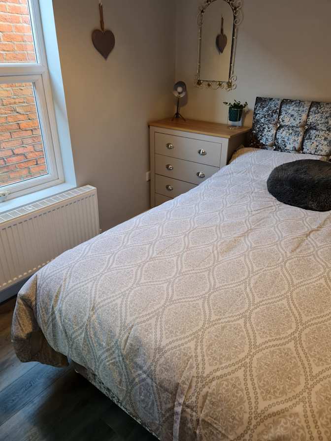 Sabrecore Holdings Ltd's room