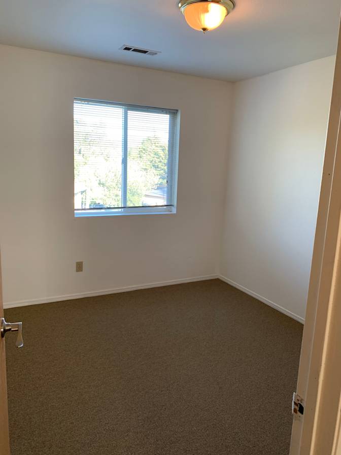 Keely's room