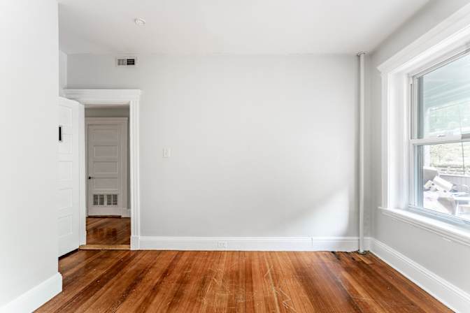 Sam June's room