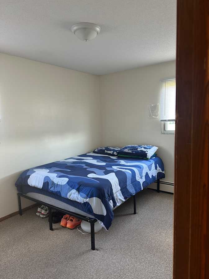Saulvito Salas's room