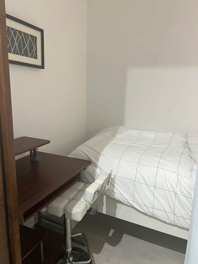 Gina's room