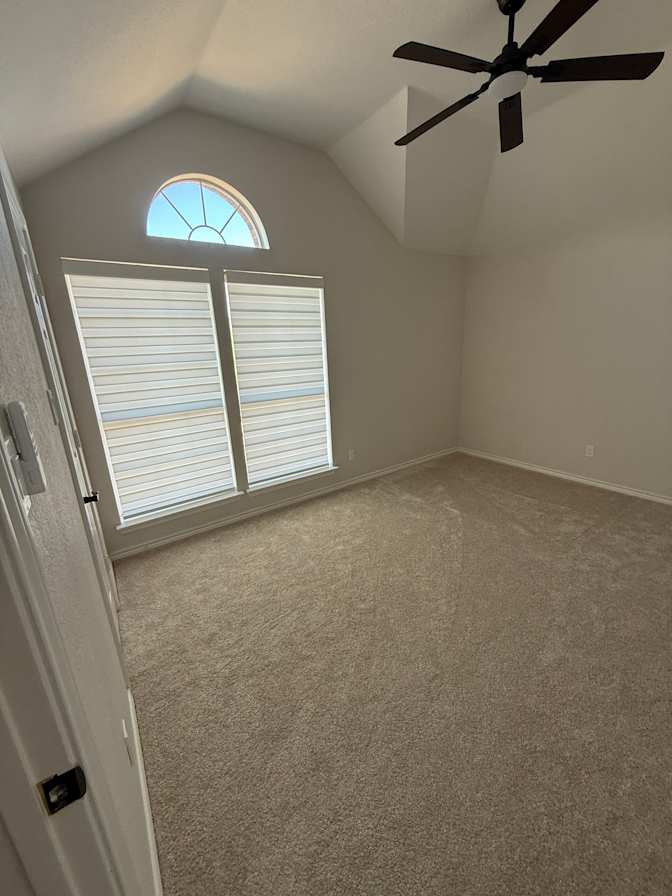 Carlos's room