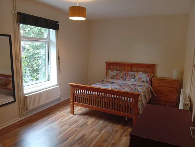 Ella's room