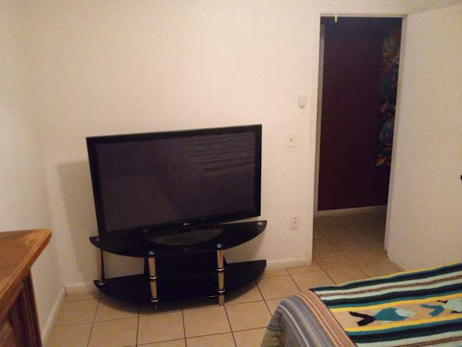 Fernando Saravia's room