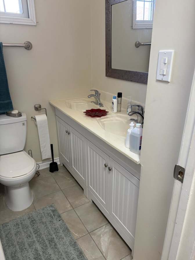 Heneritta Mcmahon's room