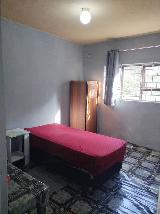 Faiza's room