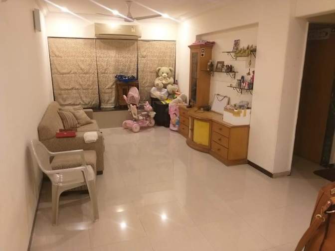 Naviya's room