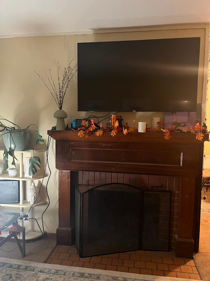 Davina's room