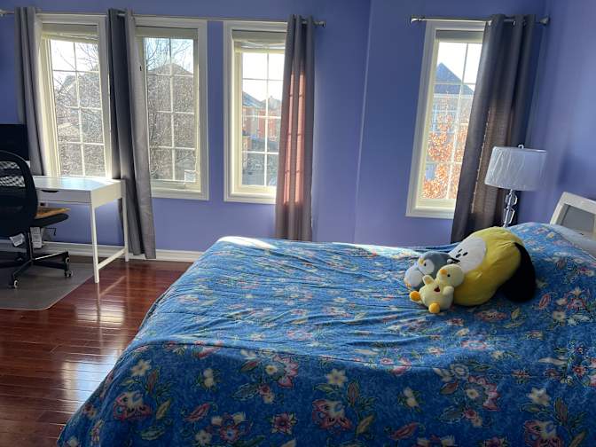 Linda's room