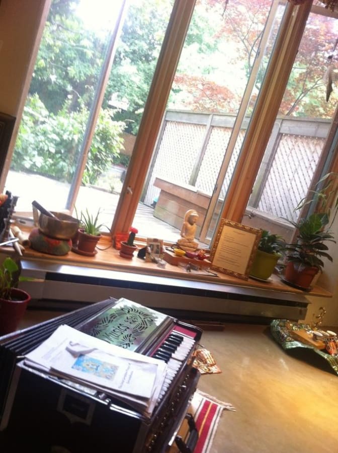 Gary's room