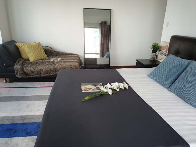 VVA EI's room